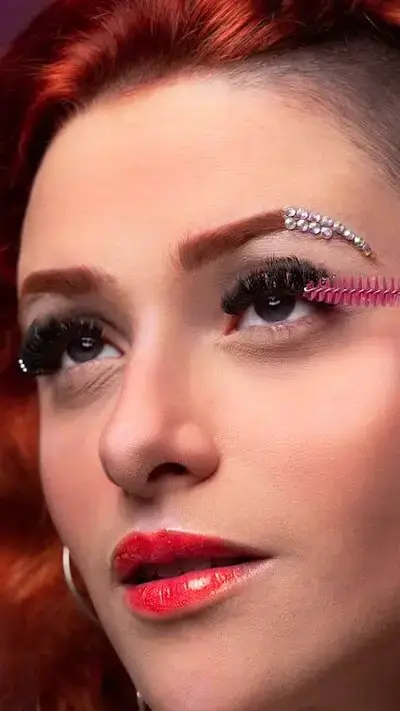 Pestanas GlamNails